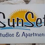 Sunset And For Adults Over 21 Only Lejlighed Naousa