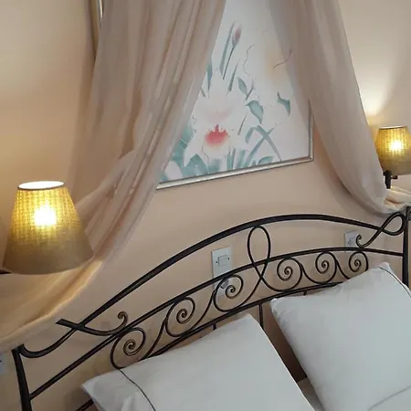 Sunset And For Adults Over 21 Only Appartement Náoussa