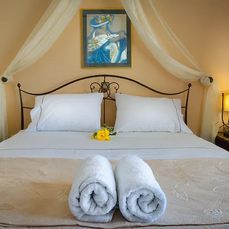 Sunset And For Adults Over 21 Only Apartmán