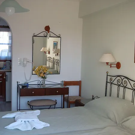 Sunset And For Adults Over 21 Only Appartement Náoussa