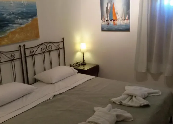 Apartment Sunset And For Adults Over 21 Only *