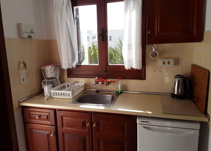 Apartment Sunset And For Adults Over 21 Only *